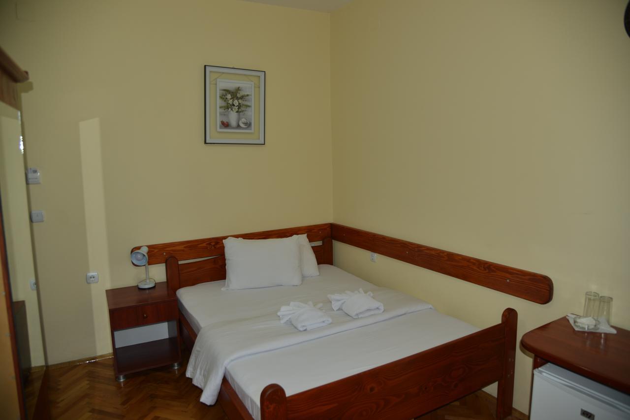 Hotel Bella Donna Kumanova Dış mekan fotoğraf