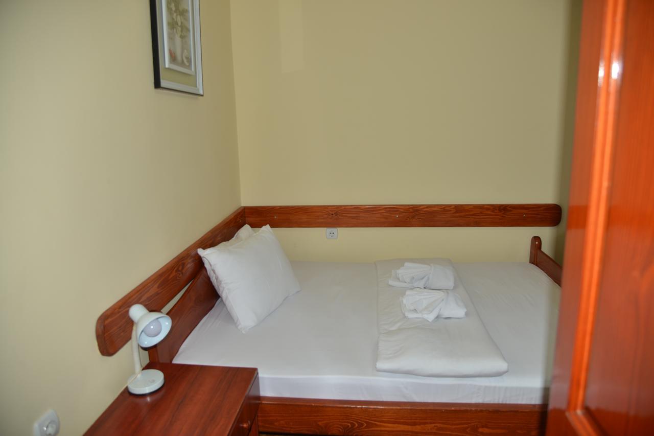 Hotel Bella Donna Kumanova Dış mekan fotoğraf