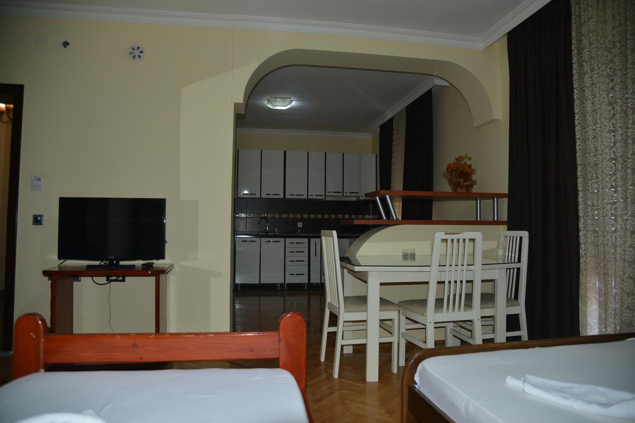 Hotel Bella Donna Kumanova Dış mekan fotoğraf